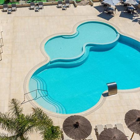 Rentalmar Salou Playa Family Suites & Pool ภายนอก รูปภาพ